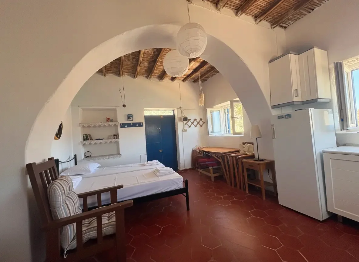 Casa Mersini interior details with simple island decor and kitchenette